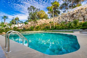 Seaside Pool View 3BR/2BA, Balcony, 5 min to Train - Image 3