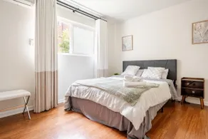 2BR Pasadena Apt - Parking - Patio - Rose Bowl - Image 4