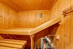 Swiss Chalet Appt, Mont Blanc view, Hot Tub, Sauna - Image 4