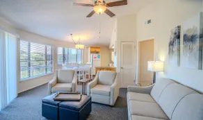 Blue Agave Bungalow, vue sur le lac Travis, piscine et bain à remous, à côté de la marina (# 14) - Image 2