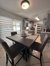 HSE Bush Garden 20min/Tesla EV/15 min from Airport - Image 4