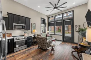 Luxury Edgar Cayce Condo in Heart of Downtown - Image 4