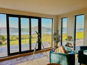 Laughing Seagull Cottage - Sea Views and Sauna - Image 3