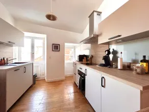 Atypical house - Hyper-center - Image 3