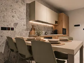 Exclusive Retreat off the Sea Front Promenade - Image 4