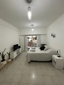 Spacious studio - Image 3