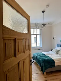 EngelHaus*Central business apartment for 4, near the main train station - Image 5
