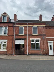 Big Sleeps 8 | Parking Train Tram Pubs | Hucknall - Image 2