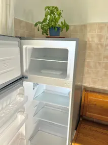 Bright apartment near the sea | Free parking + air conditioning - Image 5