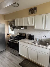 12 Mins to Downtown - Neicy’s Nest McKees Rocks - Image 3