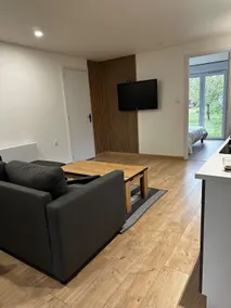 3-room house, 6 people - Image 2