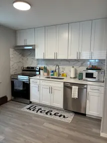 Stylish 3BR Escape - Cozy, Modern, and Comfort - Image 2