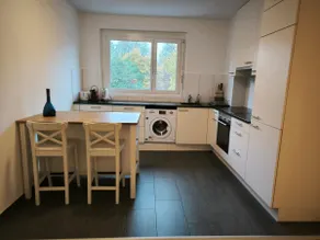 Modern 2-BR Apartment · Zürich West - Image 3