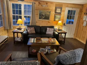 Cozy Cabin, Woods, Skiing, Family Friendly, Lake! - Image 3