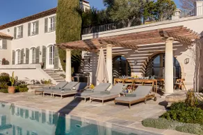 Luxurious artists' villa, sea and mountain views - Image 2