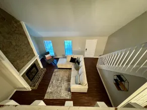 Charming 4BR | 3 King Beds - Image 2