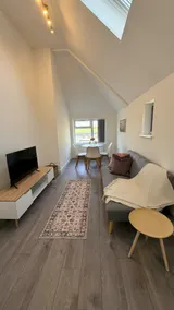Modern 1BR Flat warm & welcoming, 1 Bed + Sofa bed - Image 3