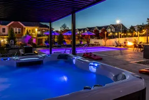 Heated Pool/Hot Tub/Arcade Room /Fire Pit/Mall - Image 2