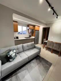 Practical apartment 5 minutes from the airport - Image 2