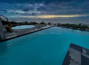 Sea & Relax: 3 Pools and Oceanfront Jacuzzi - Image 4