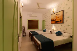 Cozy 4BHK Near Athirappilly - Image 3