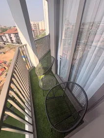 Luxurious 1Bedroom Entire Loxwood Apartment-W/Pool - Image 4
