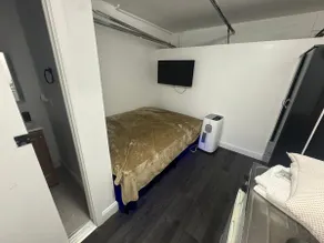 Private Studio in West Kendall - Image 3