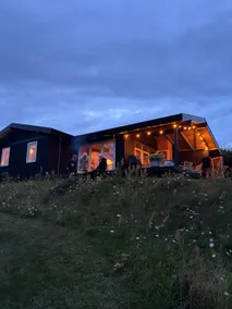 Cozy wooden house with amazing views - Image 2
