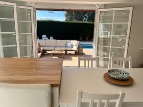 House with pool near the sea - Image 3
