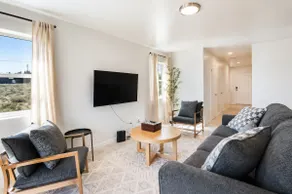 Dog-Friendly Townhome, Sleeps 6 - Image 3