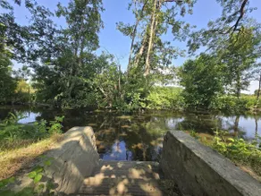 Hot tub, river and orchard: Normandy getaway - Image 3