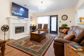 5BR Retreat in Allen Near Attractions - Image 2