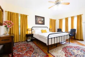 5BR Retreat in Allen Near Attractions - Image 3