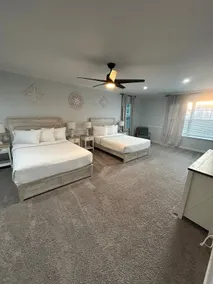 Spacious- 5 beds | 10 guests | Office | Small Gym - Image 5