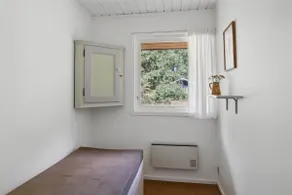 Cozy cottage in the woods - Image 3