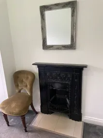 Stylish Flat B - Image 2