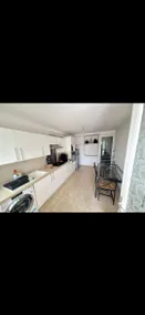 Maisonette with outdoor space, air conditioning, tram, metro nearby - Image 4