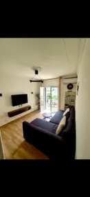 Maisonette with outdoor space, air conditioning, tram, metro nearby - Image 5