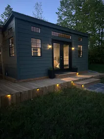 Capella Cabin at Barking Goat Farms - Image 3