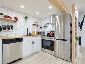 Lovely 2bedroom, 2 min to membertue trade center - Image 2