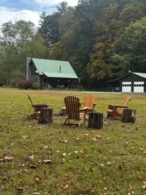 Lovey’s Cabin Retreat - Fall is in the air! - Image 2