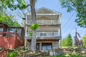 Stunning Home On Lake Hopatcong - Image 3