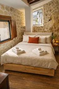 Romantic home with fireplace • Fiuggi Center - Image 2