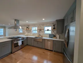 Luxury 4BR w/ Theater, Near Downtown & McCormick - Image 5