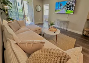 Prime Santa Monica 1 bed & bath - Image 4