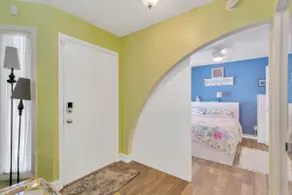 Best House on the Trail - Image 3
