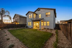 Woodward Park 4BR | 100” TV, Soaking Tub, Sleeps 8 - Image 5
