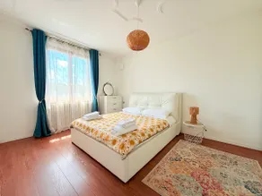 Casa Milla - 15 min from airport, private sauna, terrace and parking - Image 2