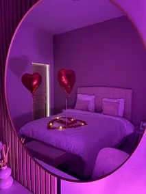 Jacuzzi suite - Image 4