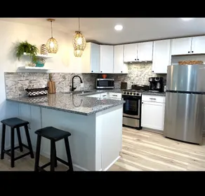 Sarasota’s Best Home Base Resort +Free Amenities - Image 2